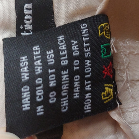 Dalia Collection khaki modern fit capris size 2 - Picture 5 of 8